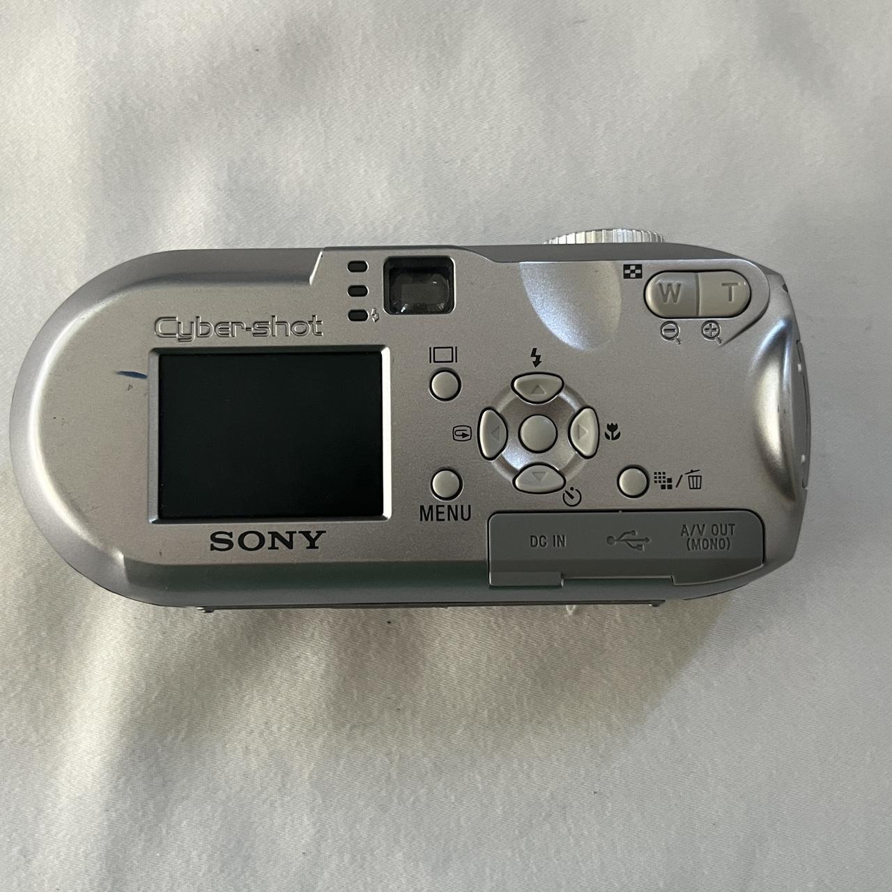 Sony Cybershot DSCP93 Comes with battery... Depop