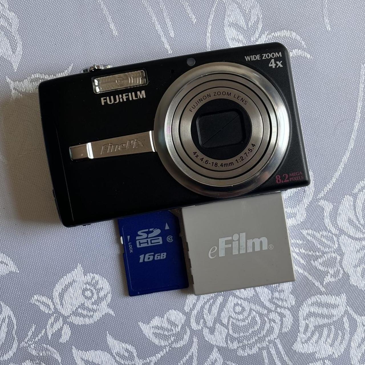 Fujifilm finepix F480 With♡︎ •Camera •Battery... Depop