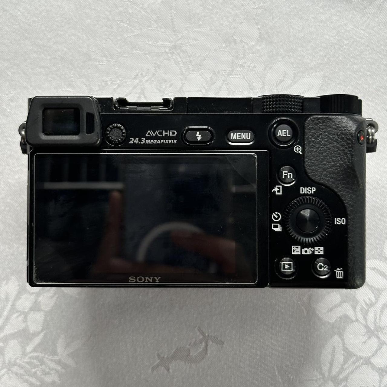 Sony A6000 ♡𝘾𝙤𝙢𝙚𝙨 𝙬𝙞𝙩𝙝♡ ❥ Camera body ❥ Camera... - Depop