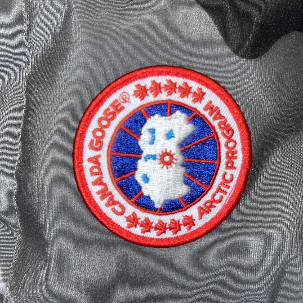 Canada Goose Gilet -M -White Camo -Never Worn - Depop