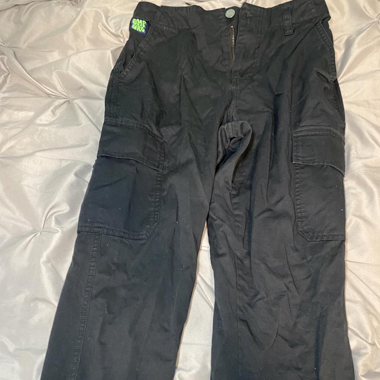 Empyre cargos from zumiez Size small - Depop