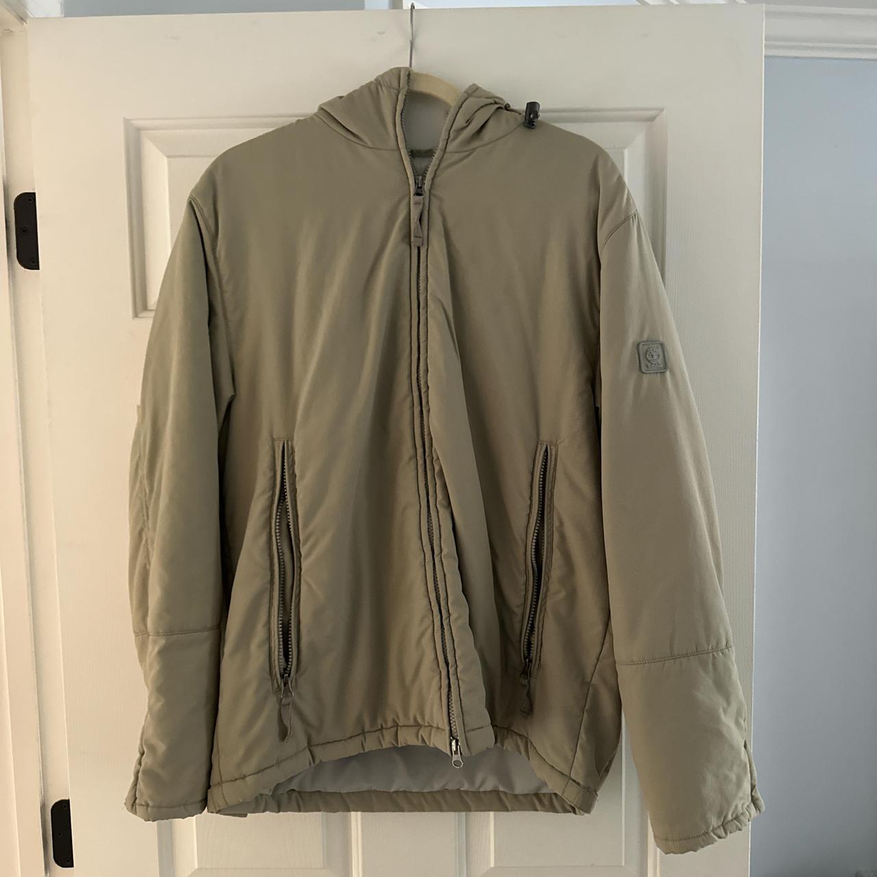 item listed by 24bstock