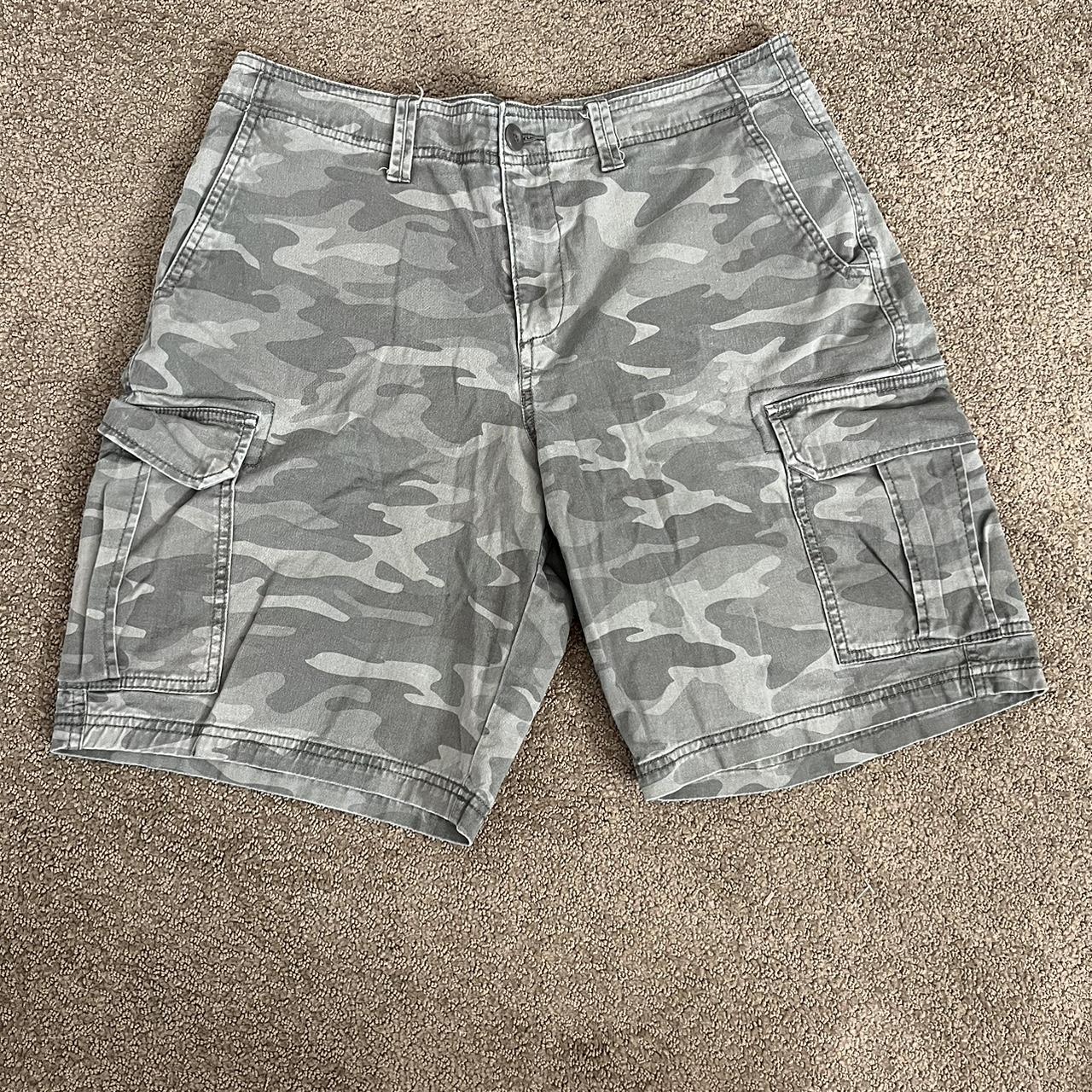 George camo cargo shorts Size 34 (Dm for... - Depop