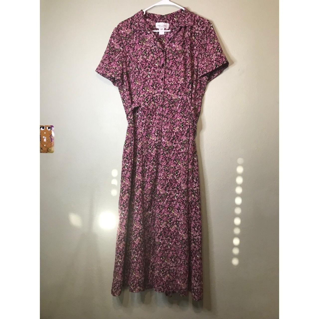 Miss Dorby floral dress size 12p - Depop