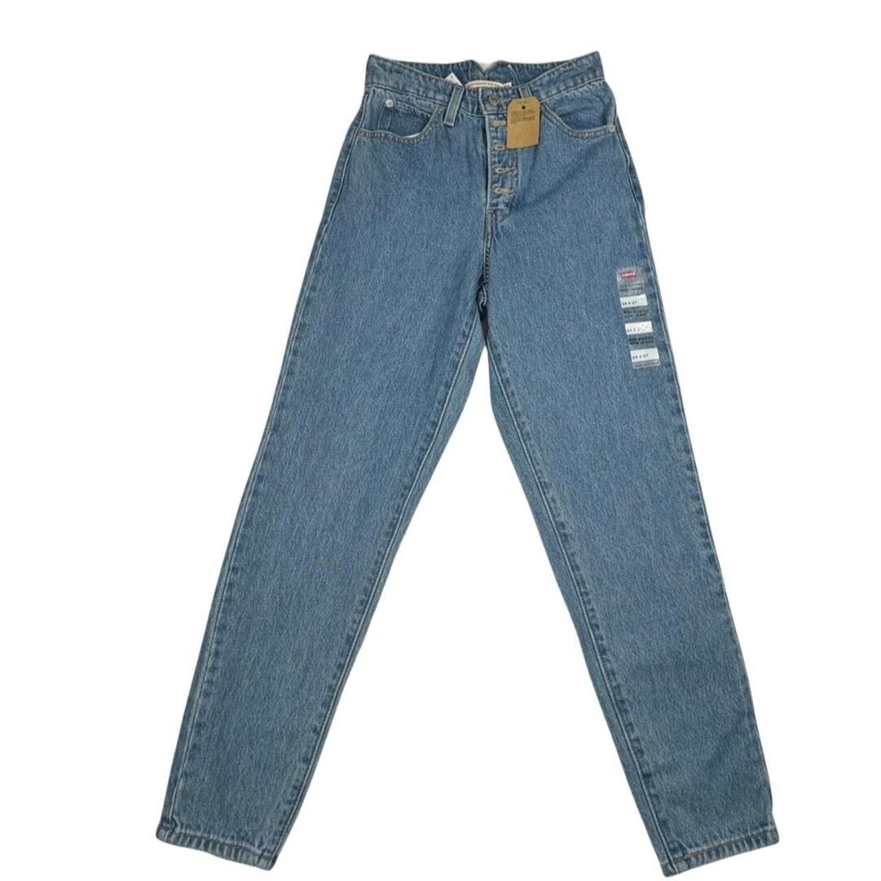 NWT Levi's High-waisted Taper Jeans - size 27 - - Depop