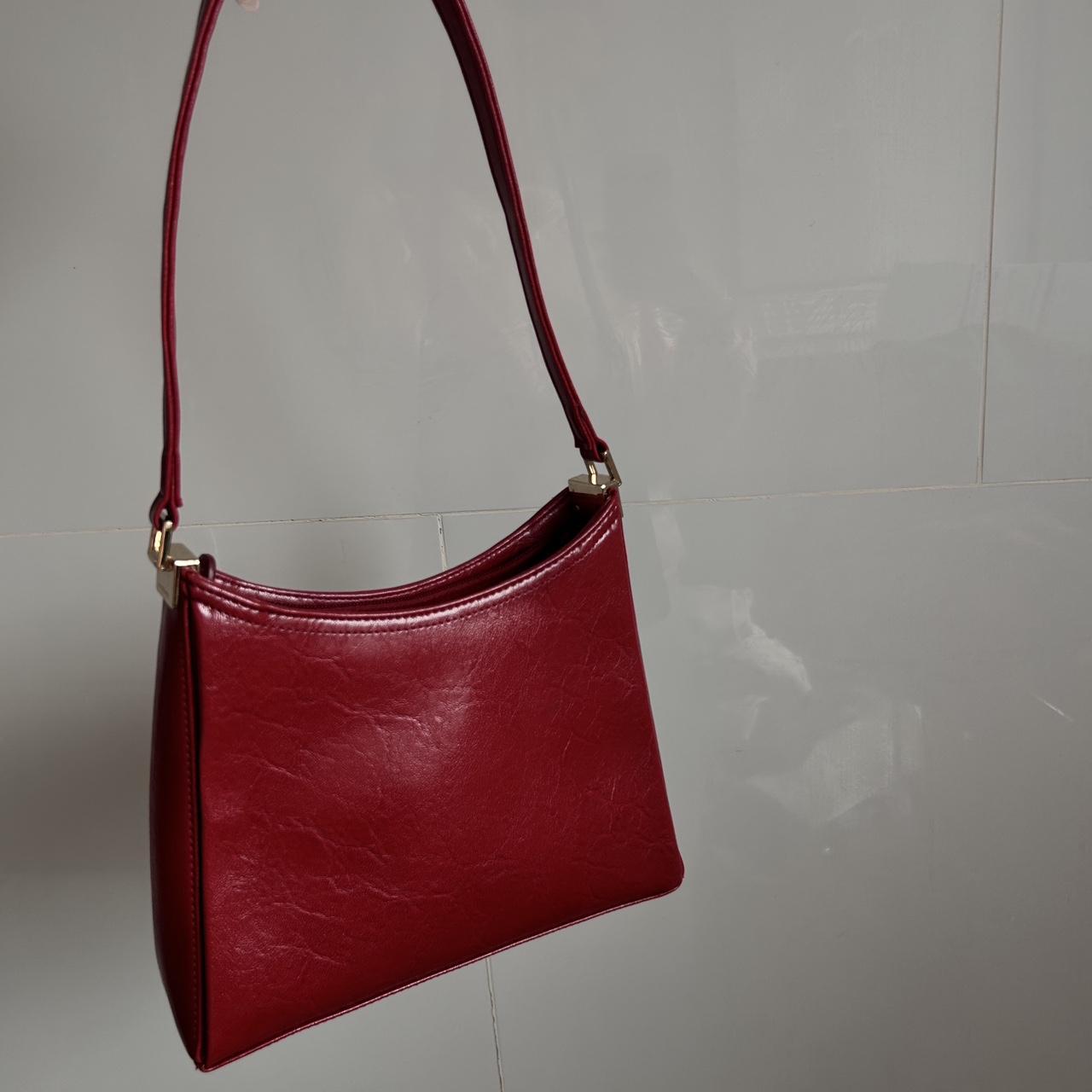 Liz Claiborne Women's Red Bag (2)