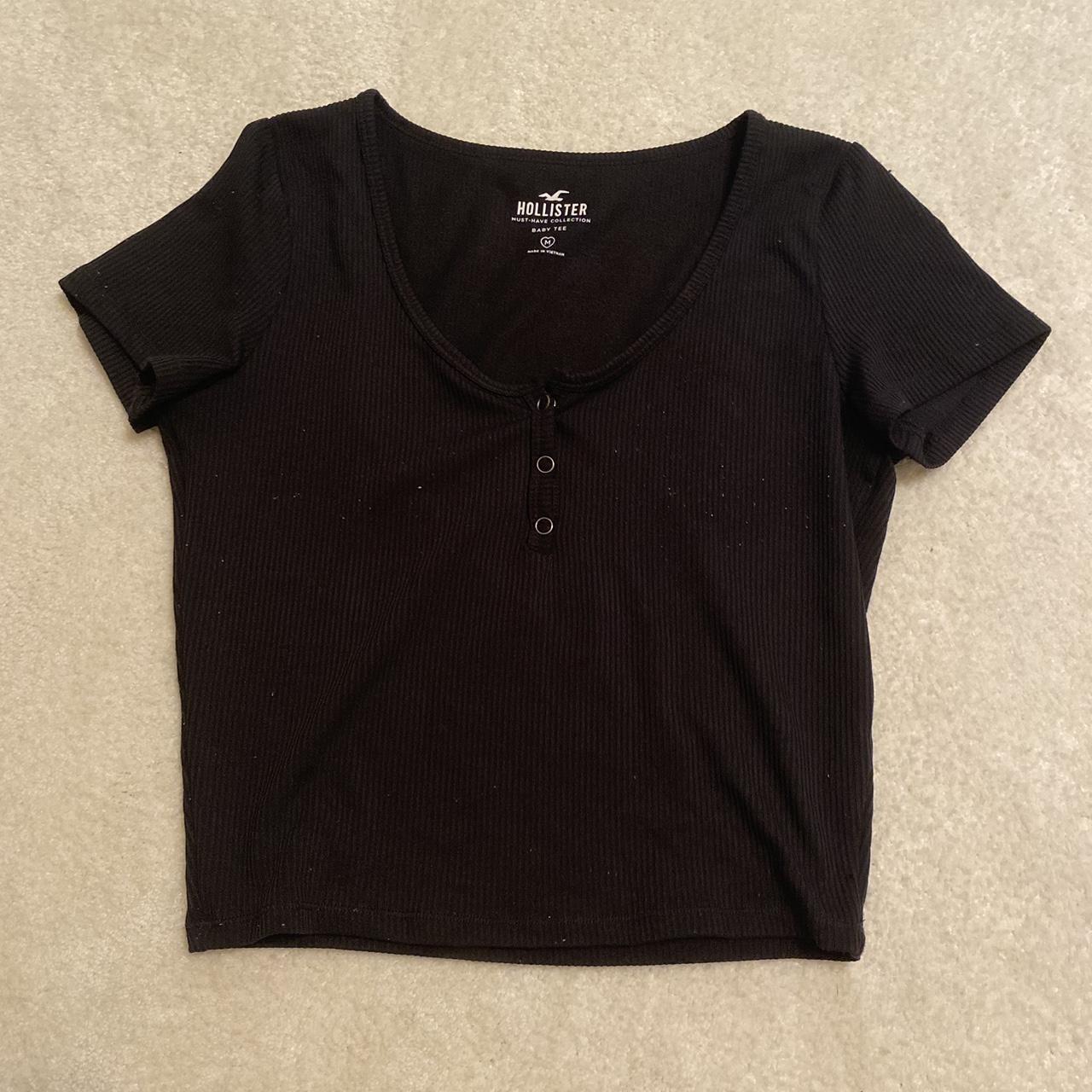 Hollister black hot sale crop top