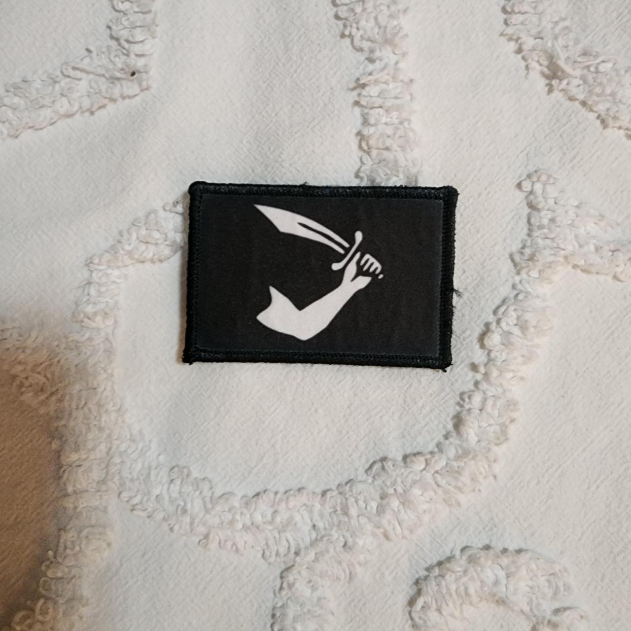 item listed by thatperfumegirl