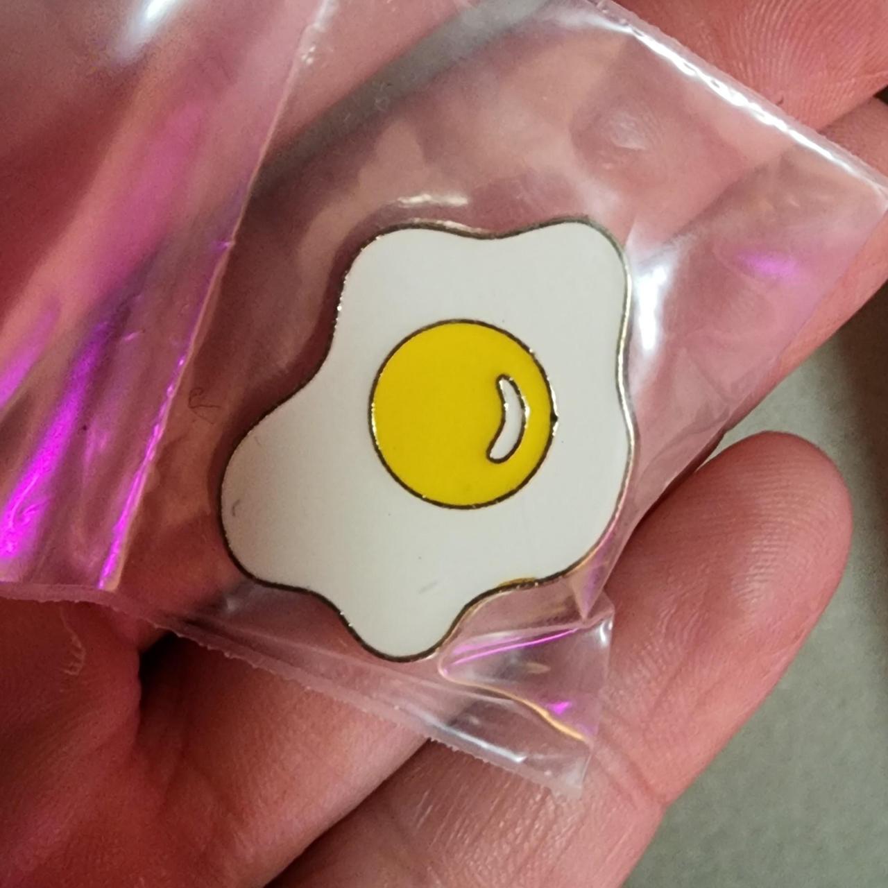 item listed by thatperfumegirl
