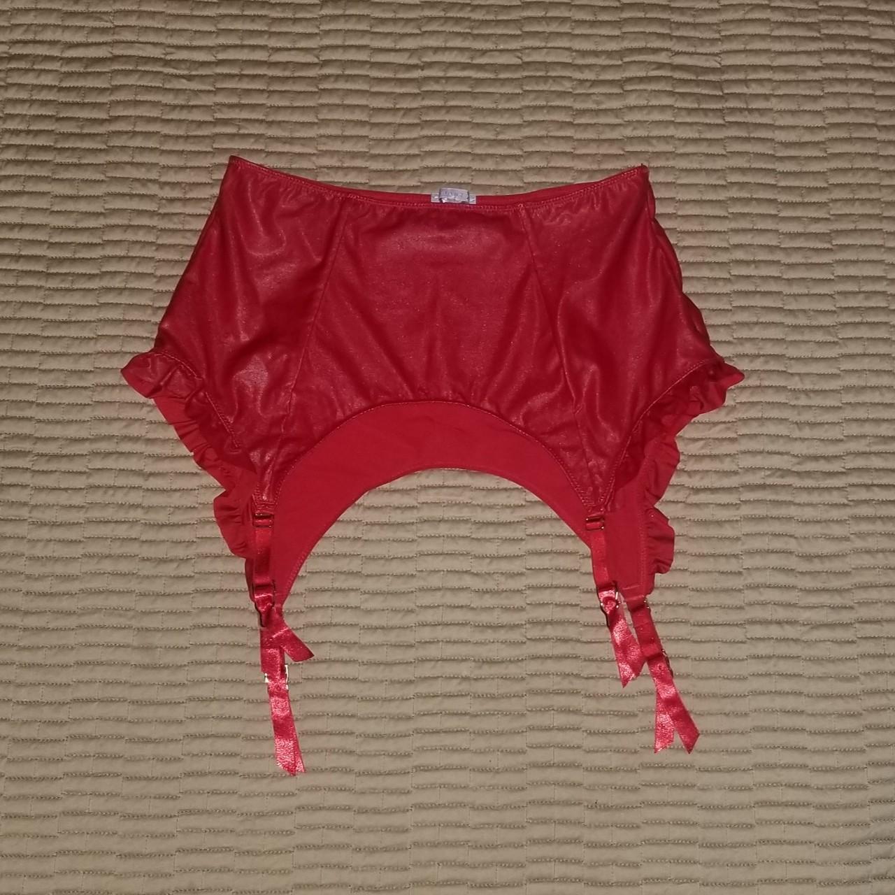 Savage X Fenty Garter Belt Brand new conditions - Depop