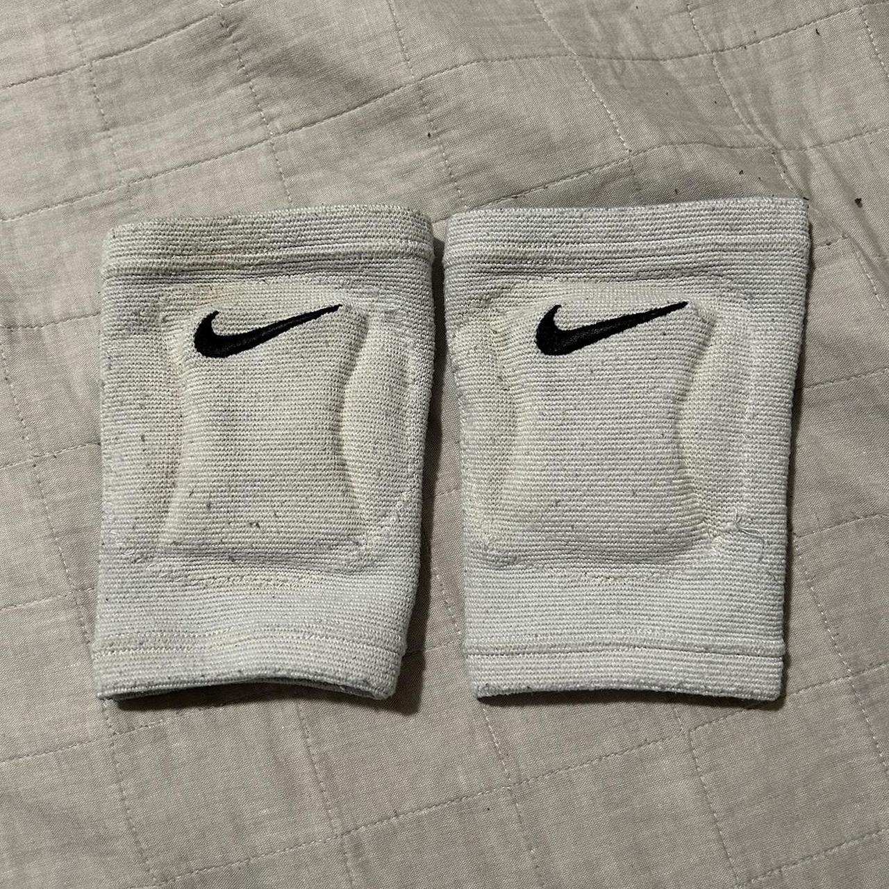 Nike Streak Volleyball Knee Pads