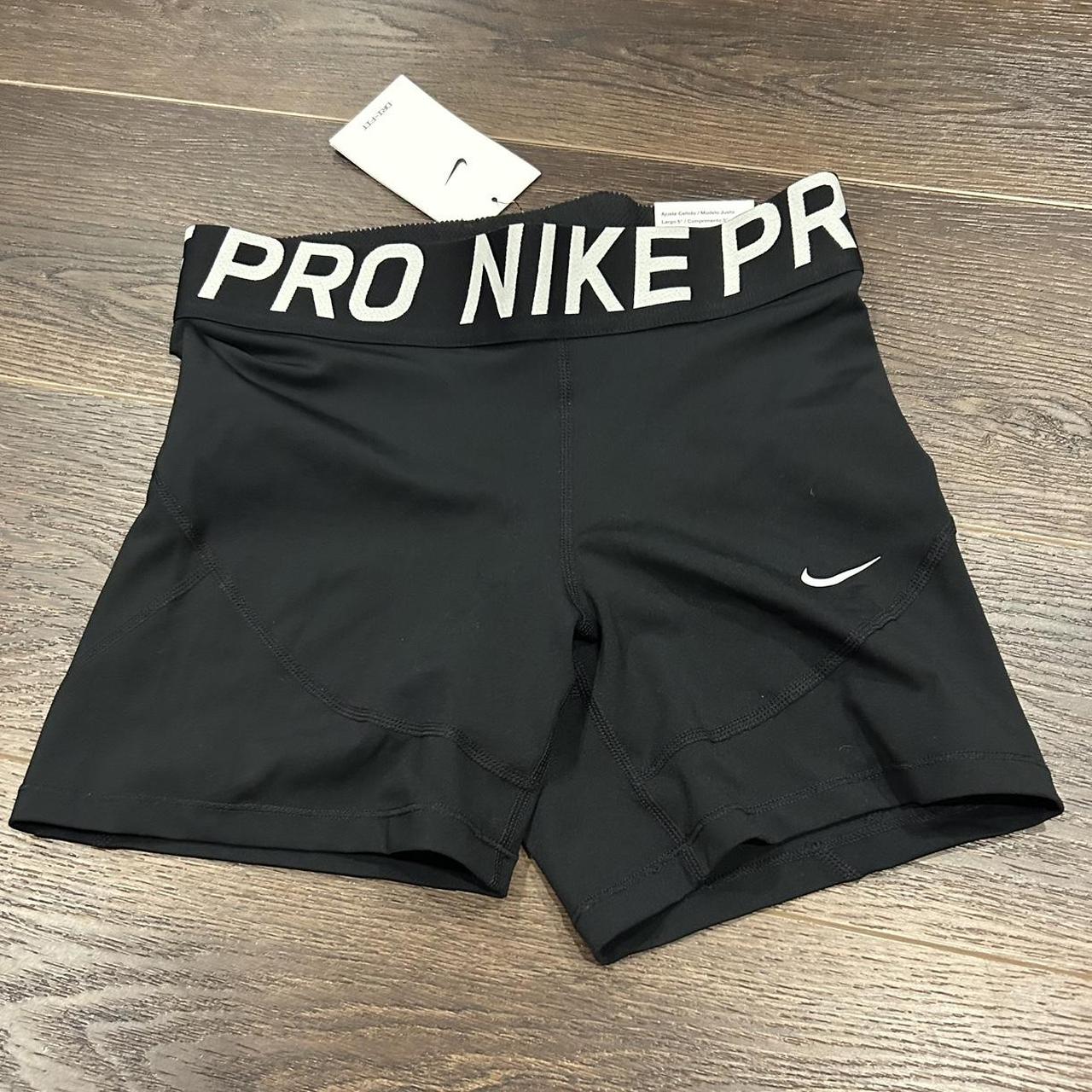 nike pros all black