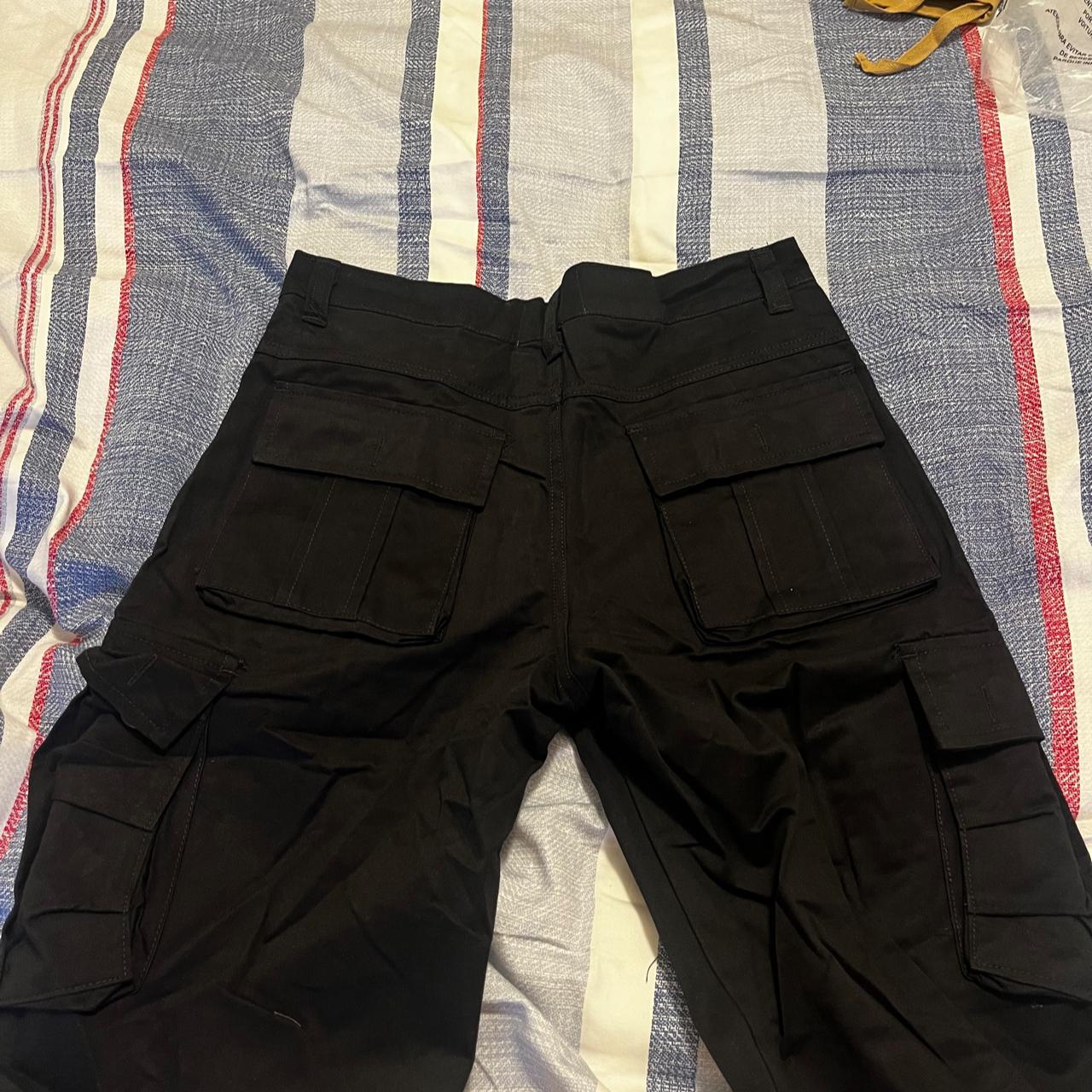 Carhartt Cargo shorts Brand New Size L - Depop