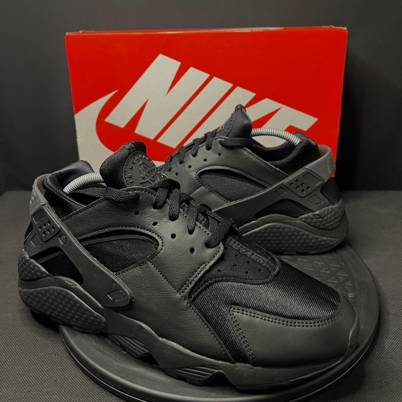 Nike huarache all black size outlet 9