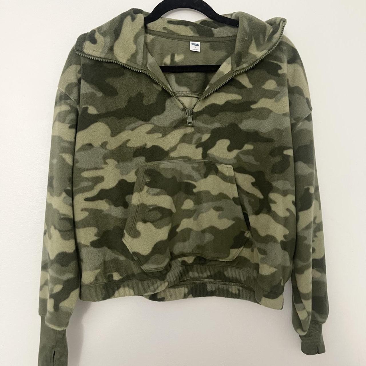 Old navy deals camo hoodie