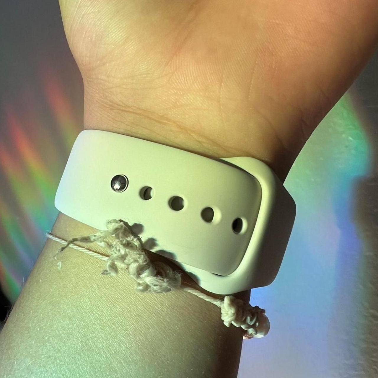 Brand new Medium / Large watch band for 45mm Apple... Depop