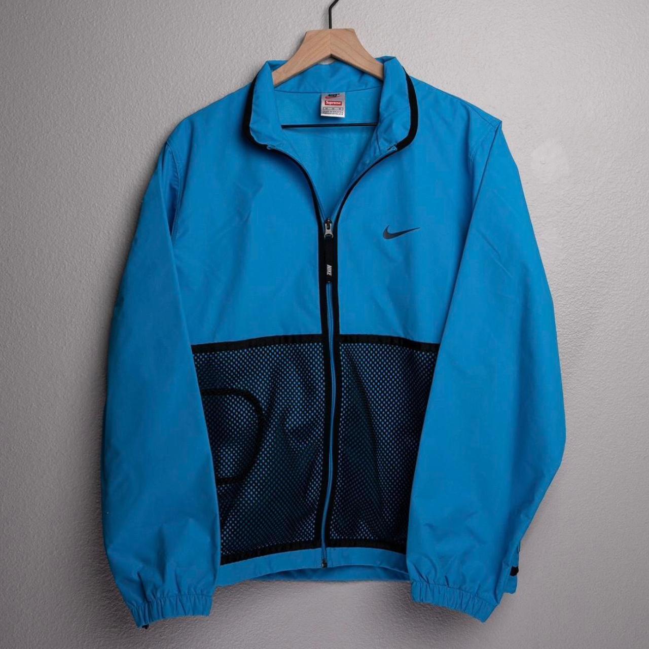 Nike supreme running outlet jacket