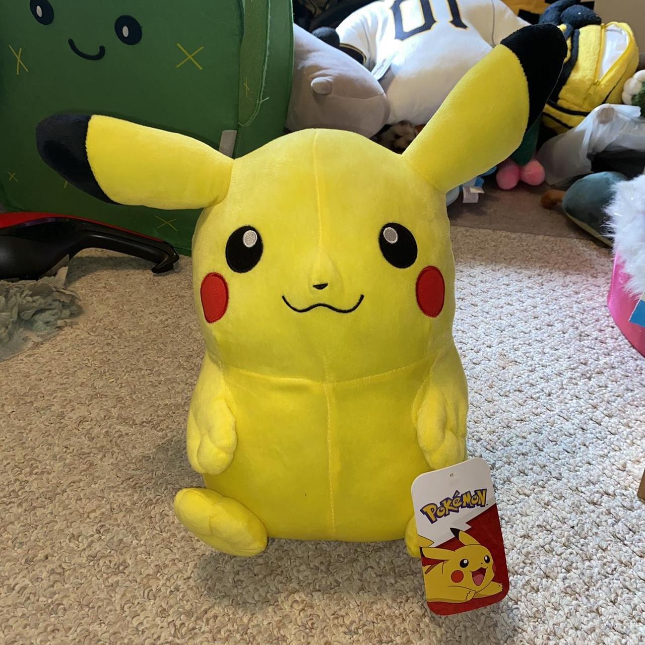 Giant pikachu plush dave and busters online