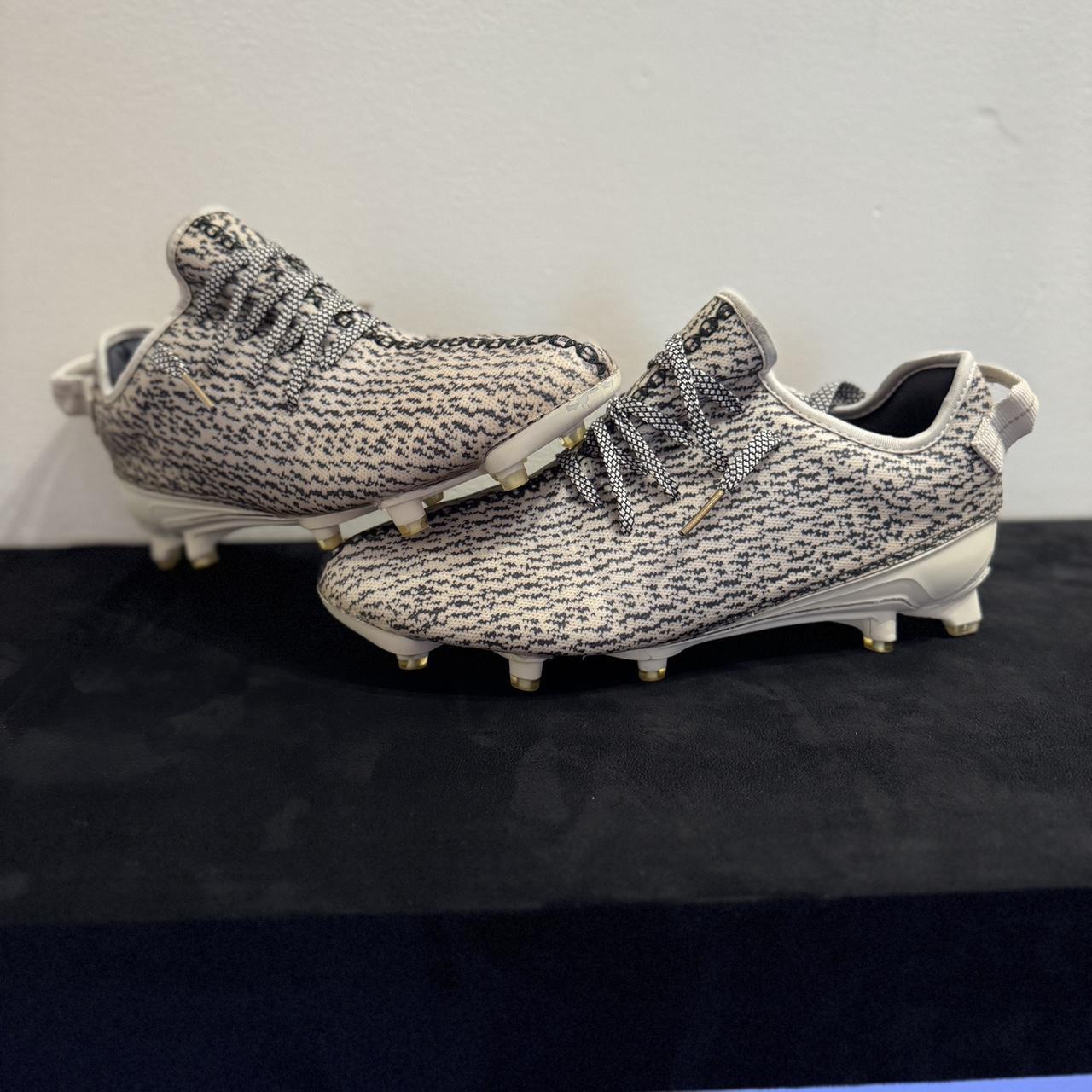 yeezy cleats