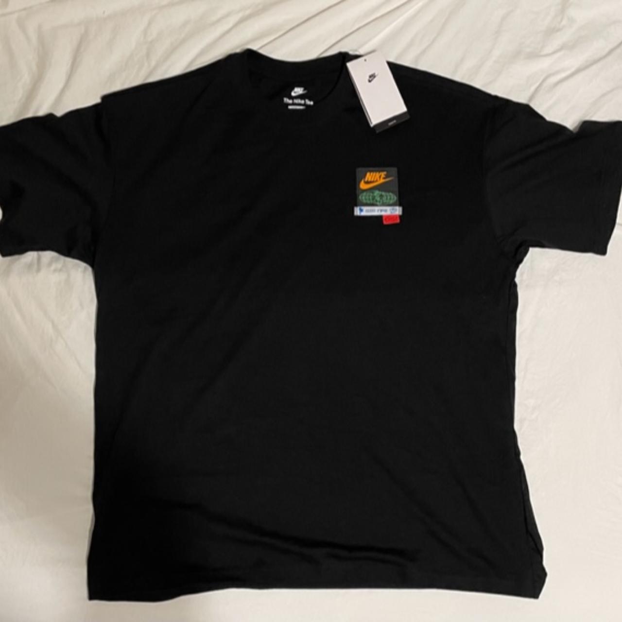 mens nike black t shirt