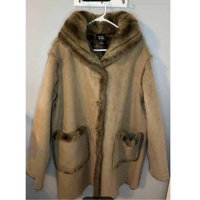 Jones new york outlet reversible faux fur coat