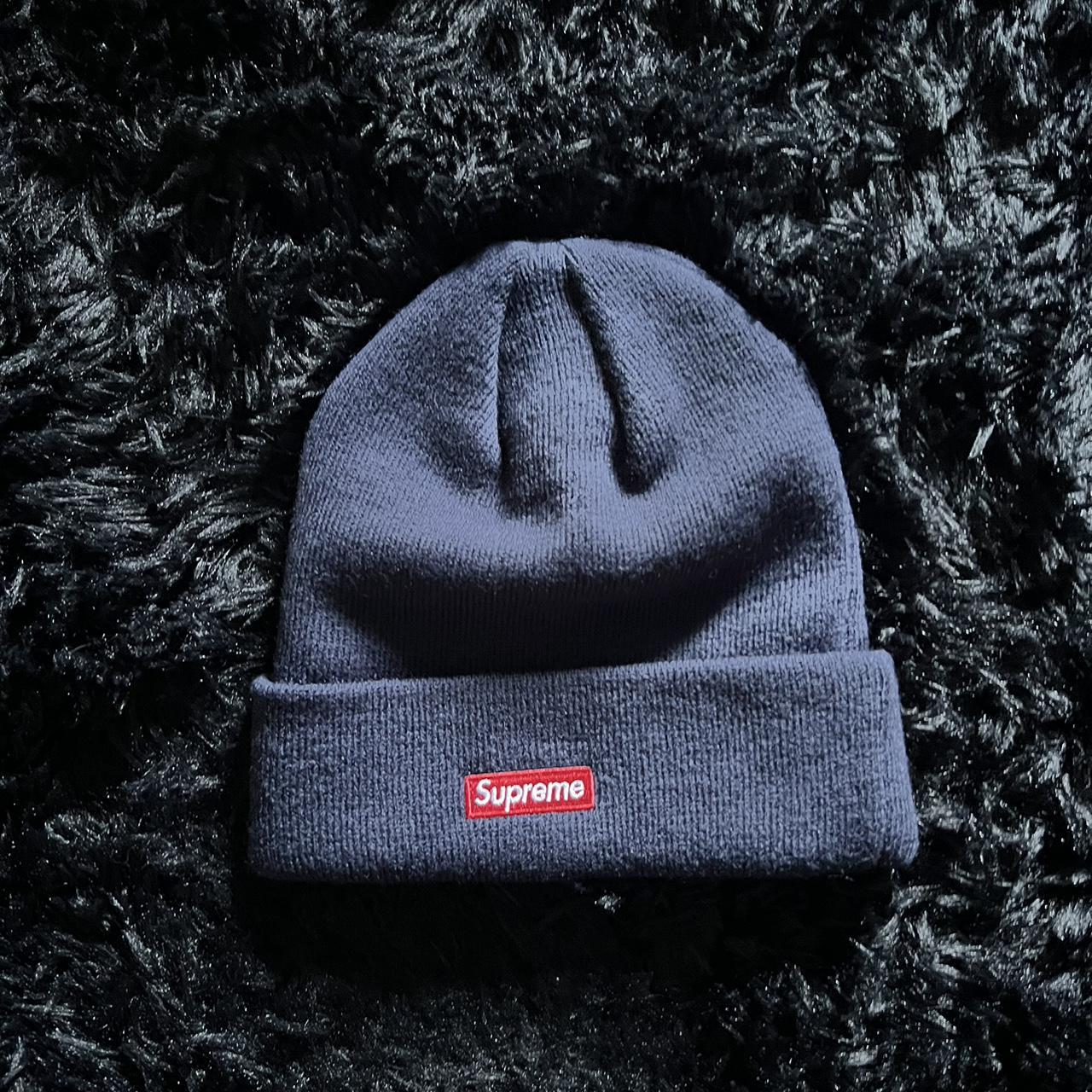 Supreme Men's Logo Beanie