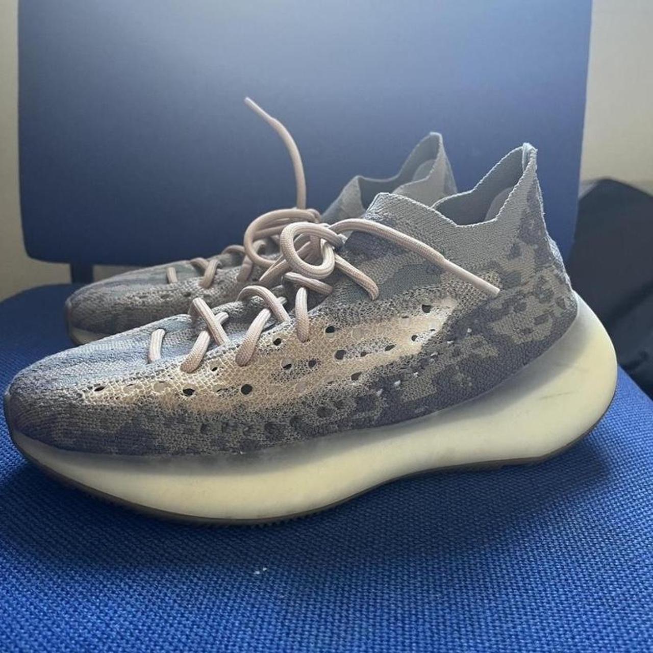 yeezy blue mist