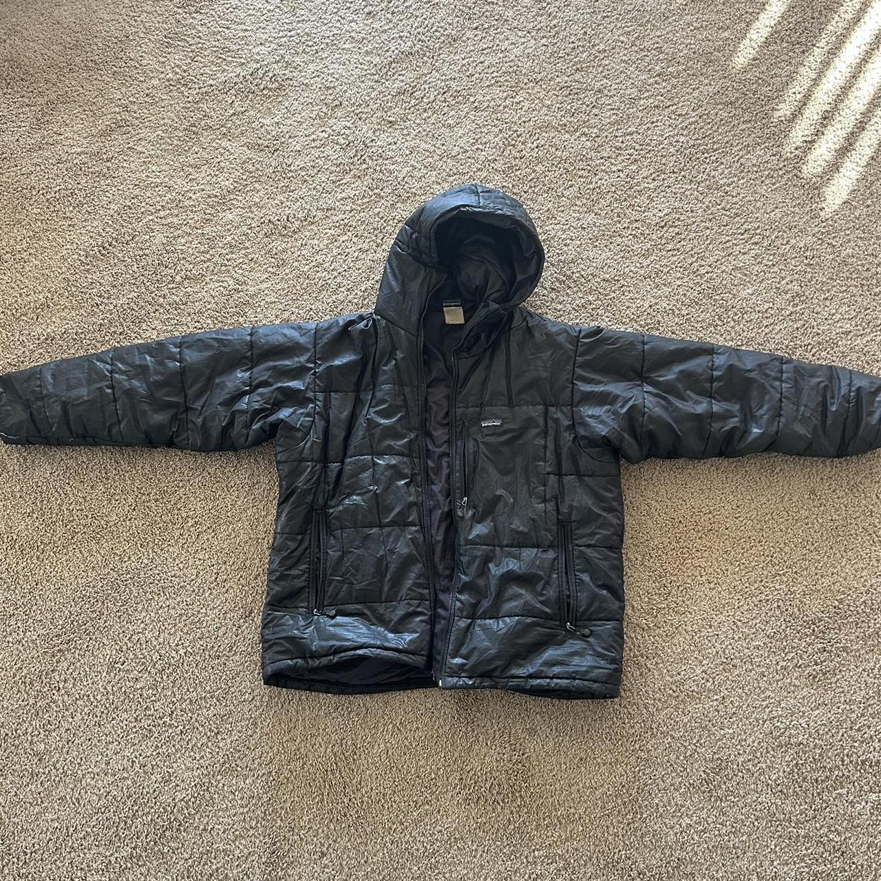 Patagonia Older Style fitz roy down jacket, 400 MSRP - Depop