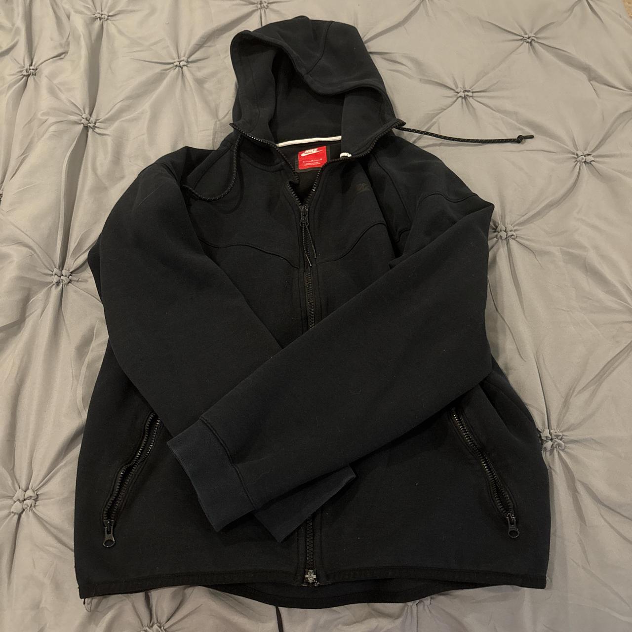 item listed by 3v45l3dg3