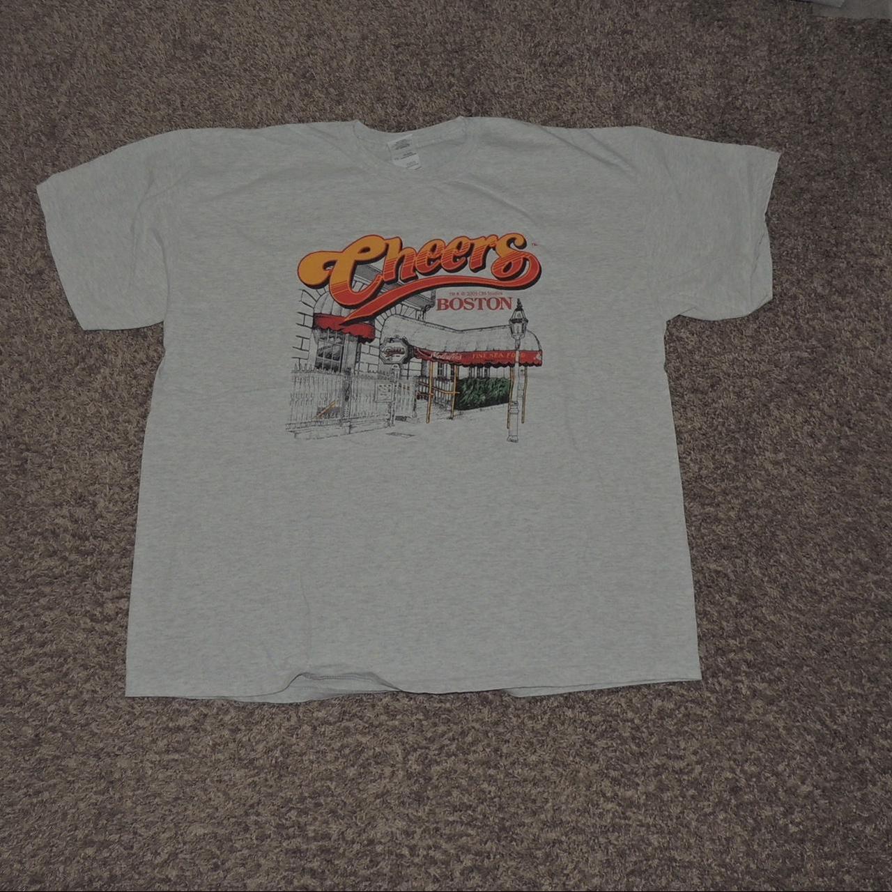 Vintage T True size - Depop