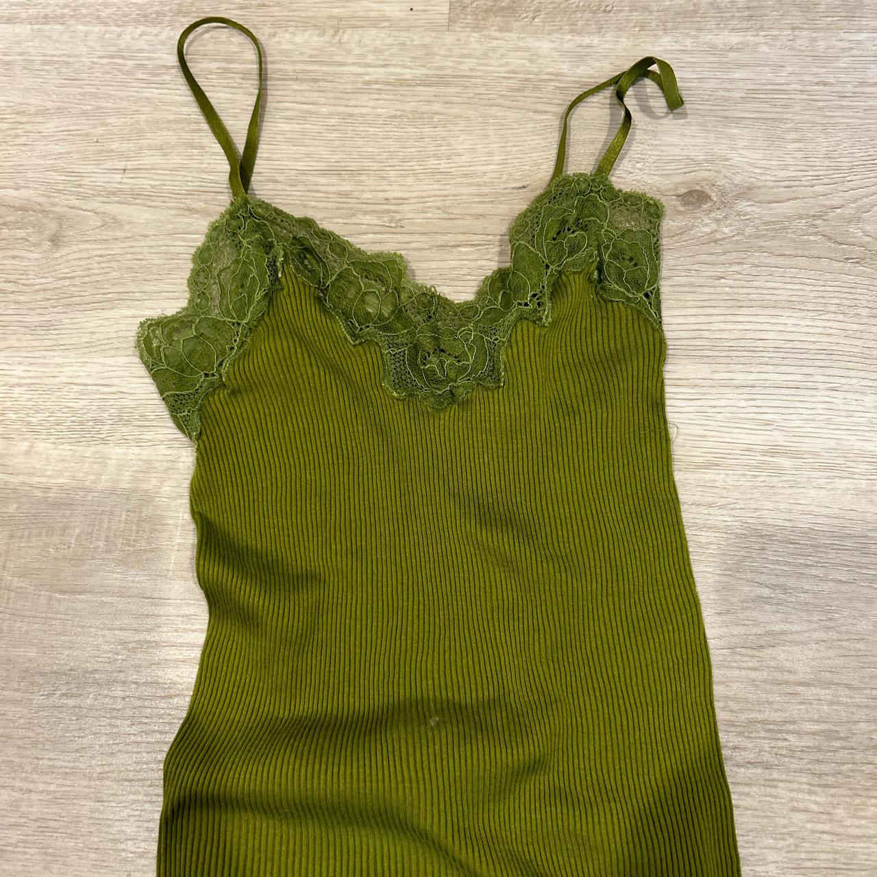 vibrant green cami - Depop