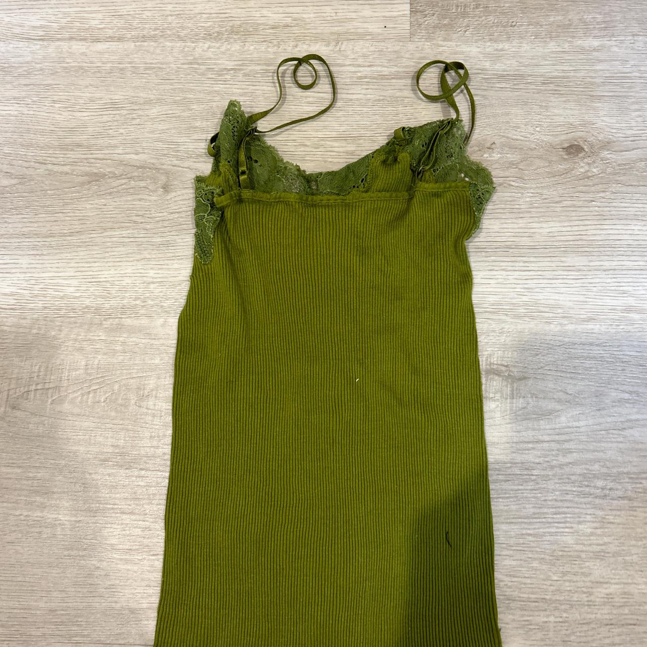 vibrant green cami - Depop