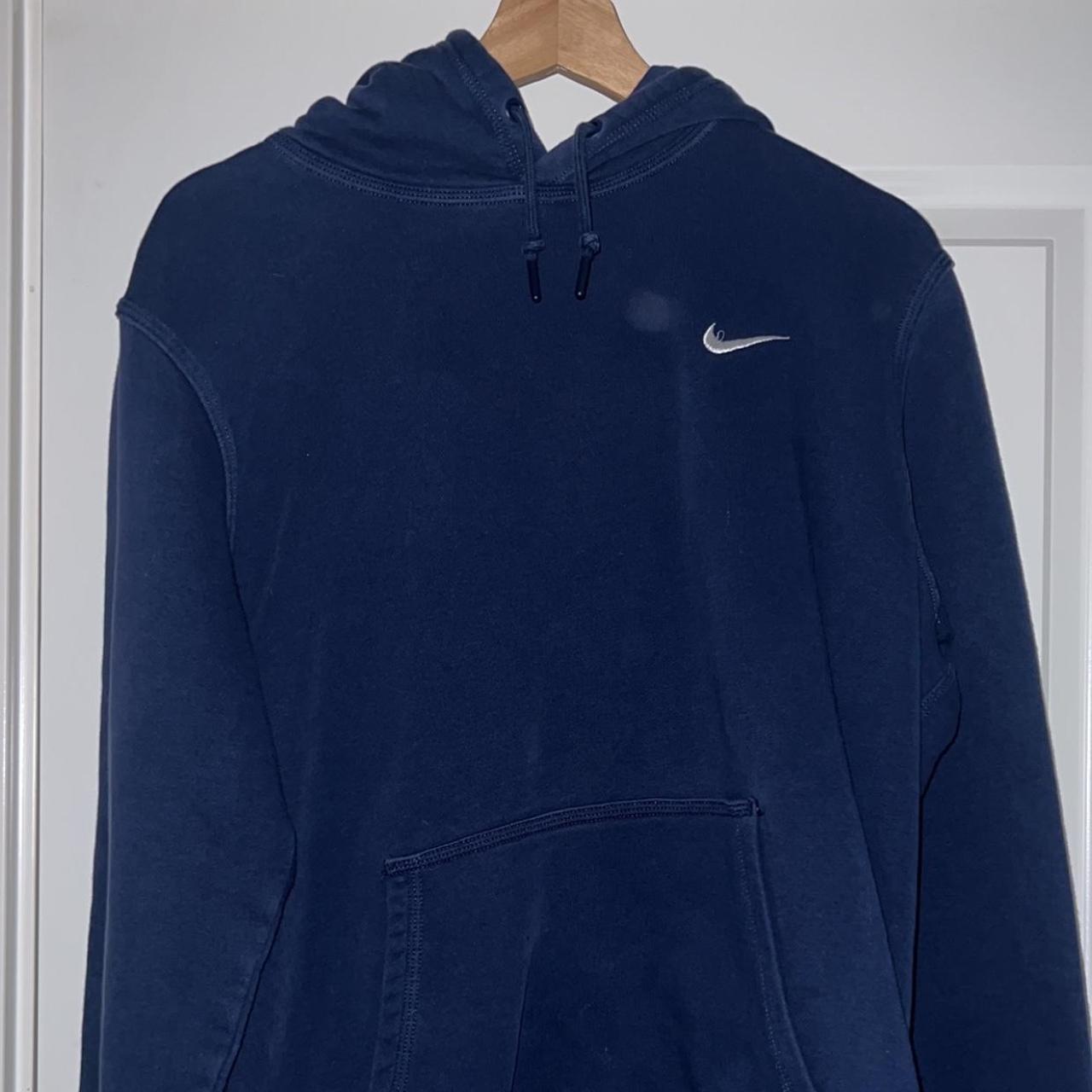 mens navy blue nike shirt