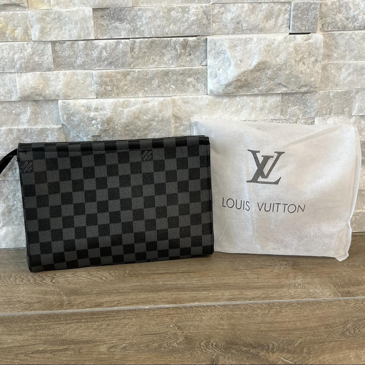 SELLING SLIGHTLY USED LOUIS VUITTON - VAVIN CHAIN - Depop