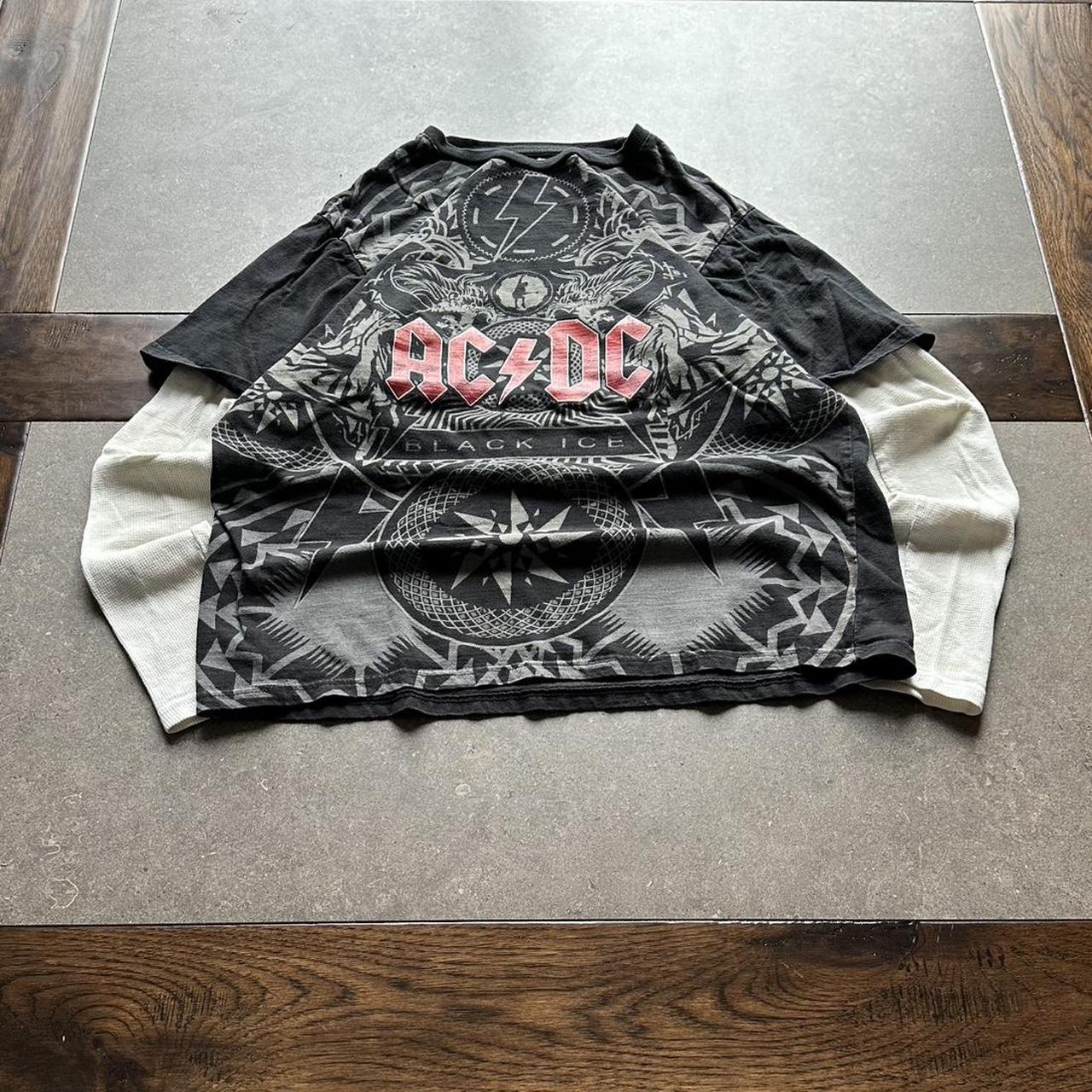 item listed by thriftsnagss