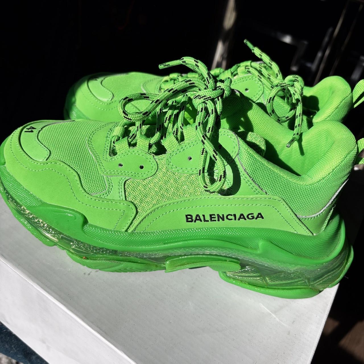 Lime green hot sale balenciaga sneakers