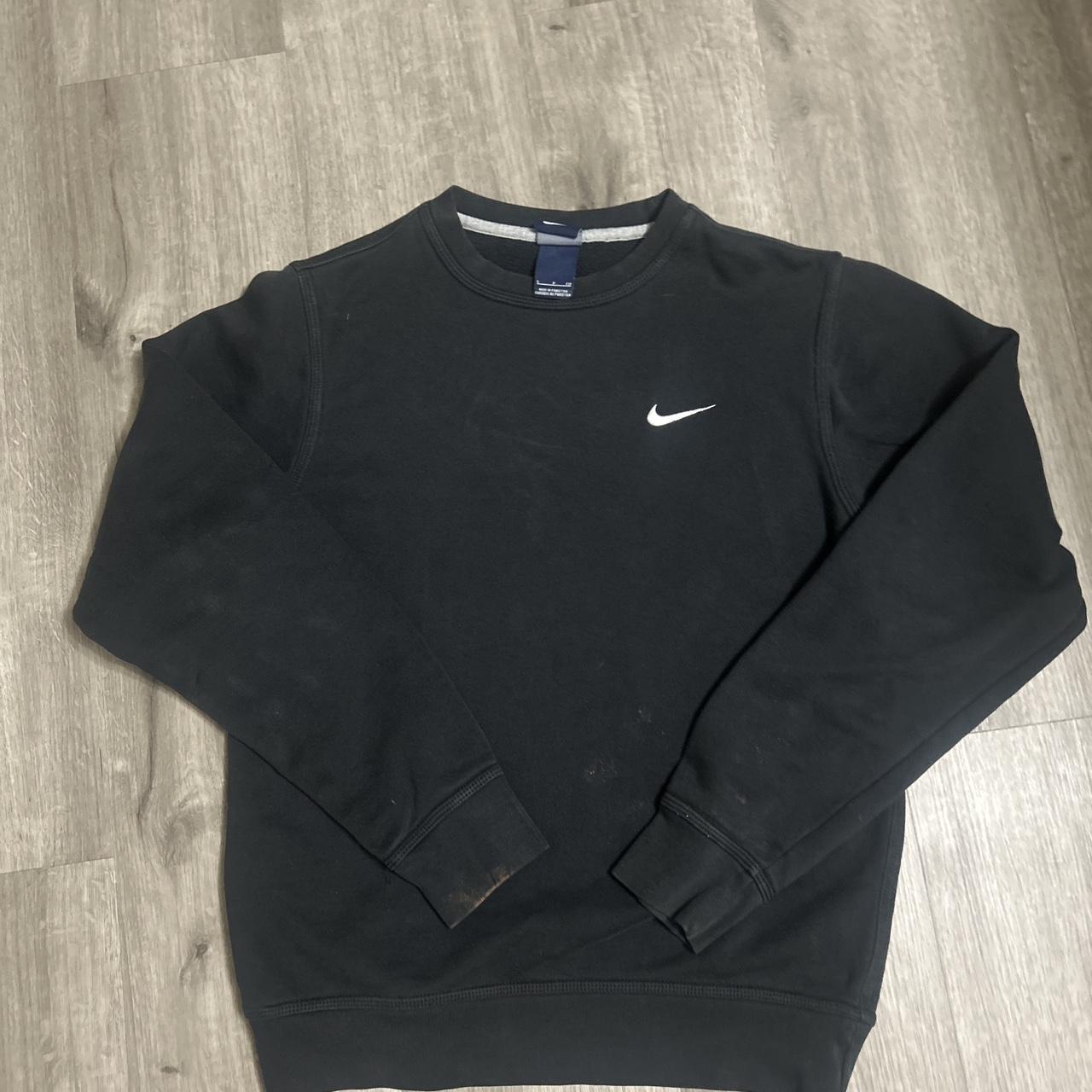 mens black nike crewneck