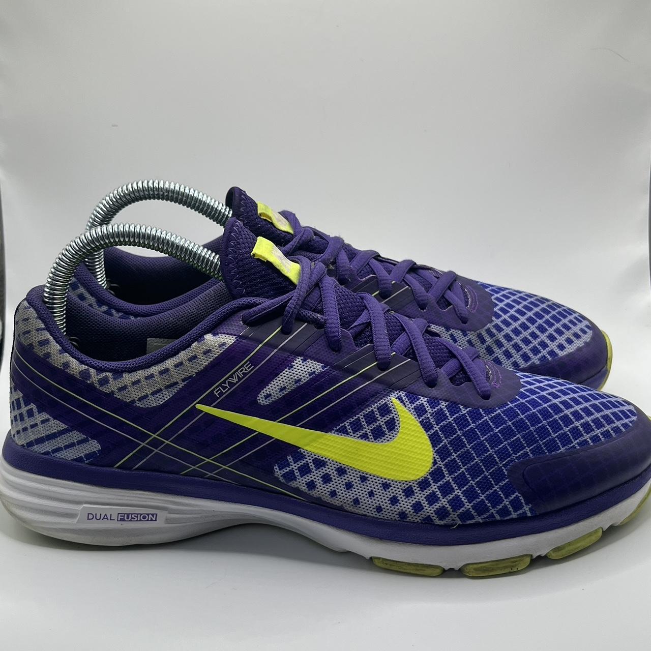 Nike flywire dual fusion womens best sale