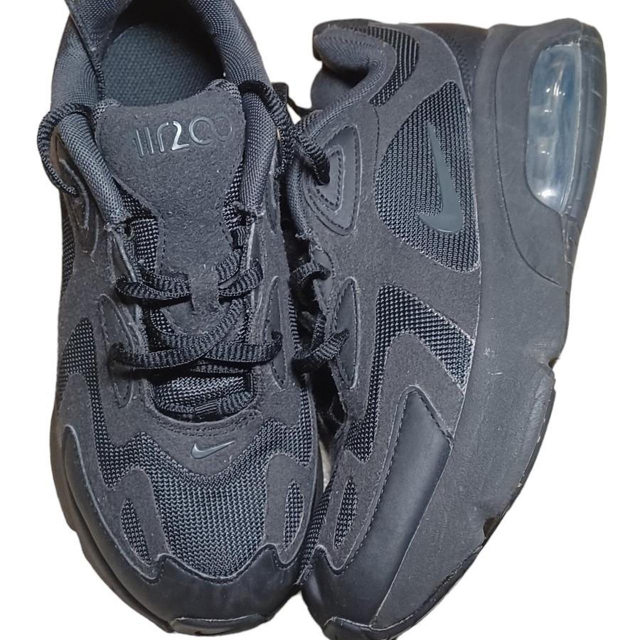 triple black 200 air max