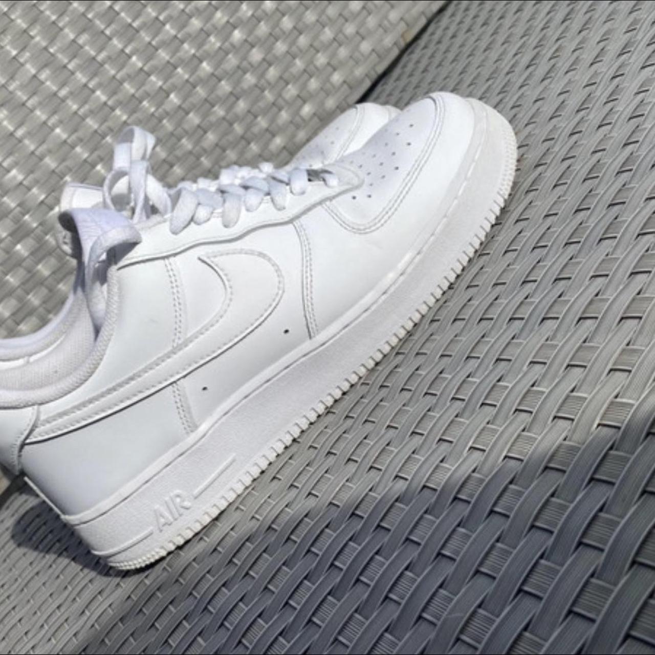 White NIKE AIRFORCE 1 Size 8.5 Great condition - Depop