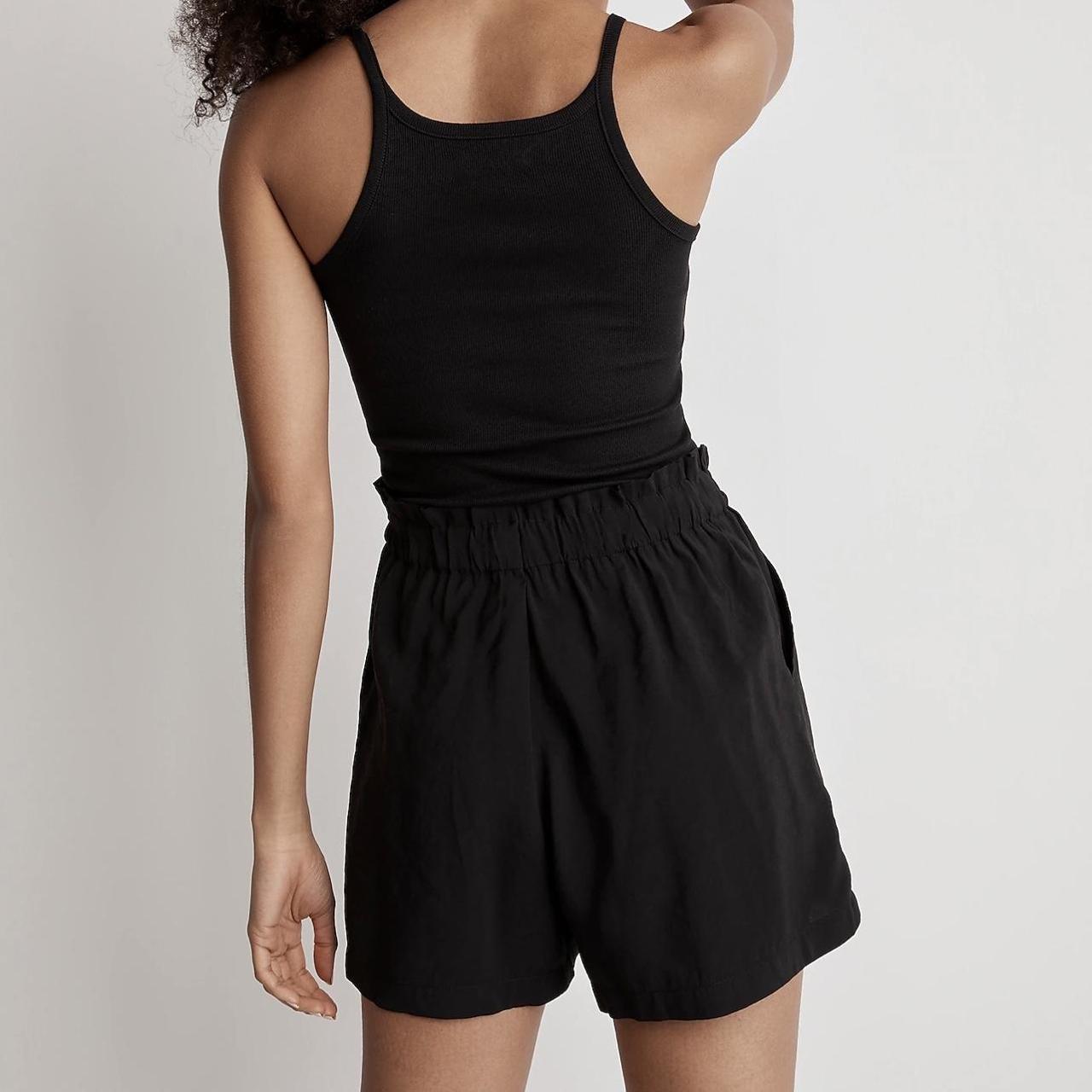 Seamed Pull-On Paperbag Shorts in Softdrape