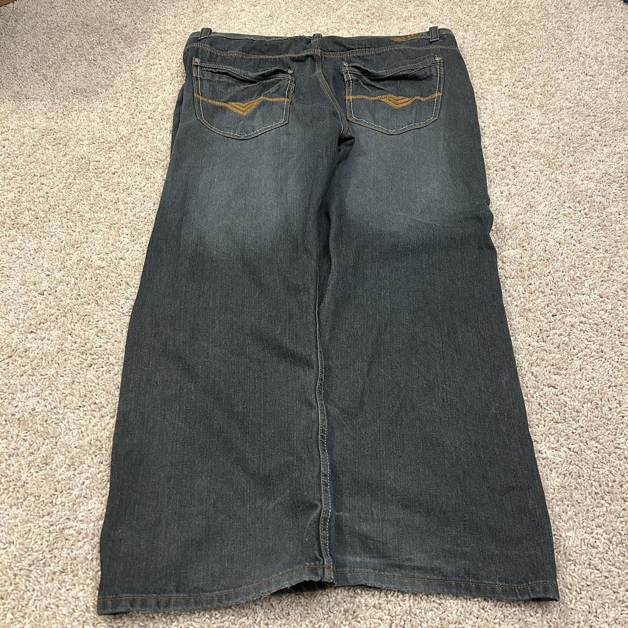 item listed by blownawish10