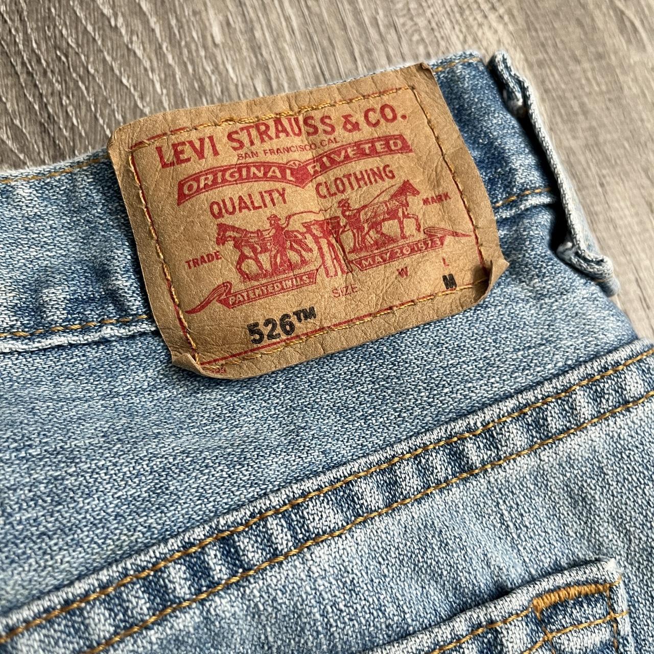 Vintage 90s y2k levis 526 baggy low rise jeans -... - Depop