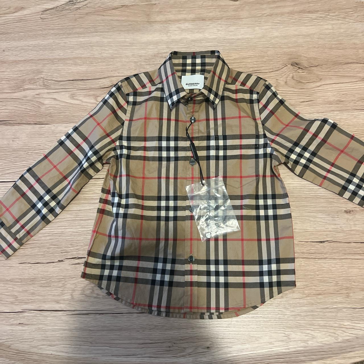 Burberry kids size 3year olds 98cm brand new I