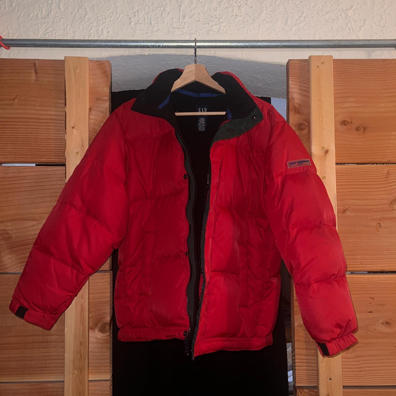 Gap red puffer outlet jacket