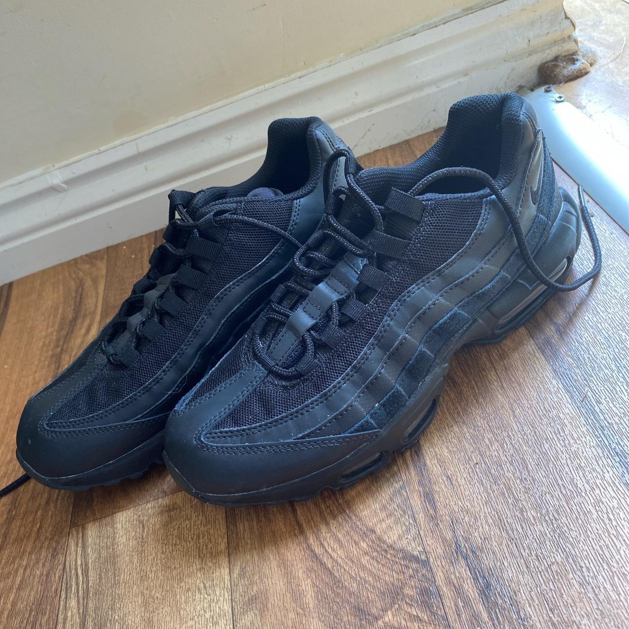 mens nike trainers 90
