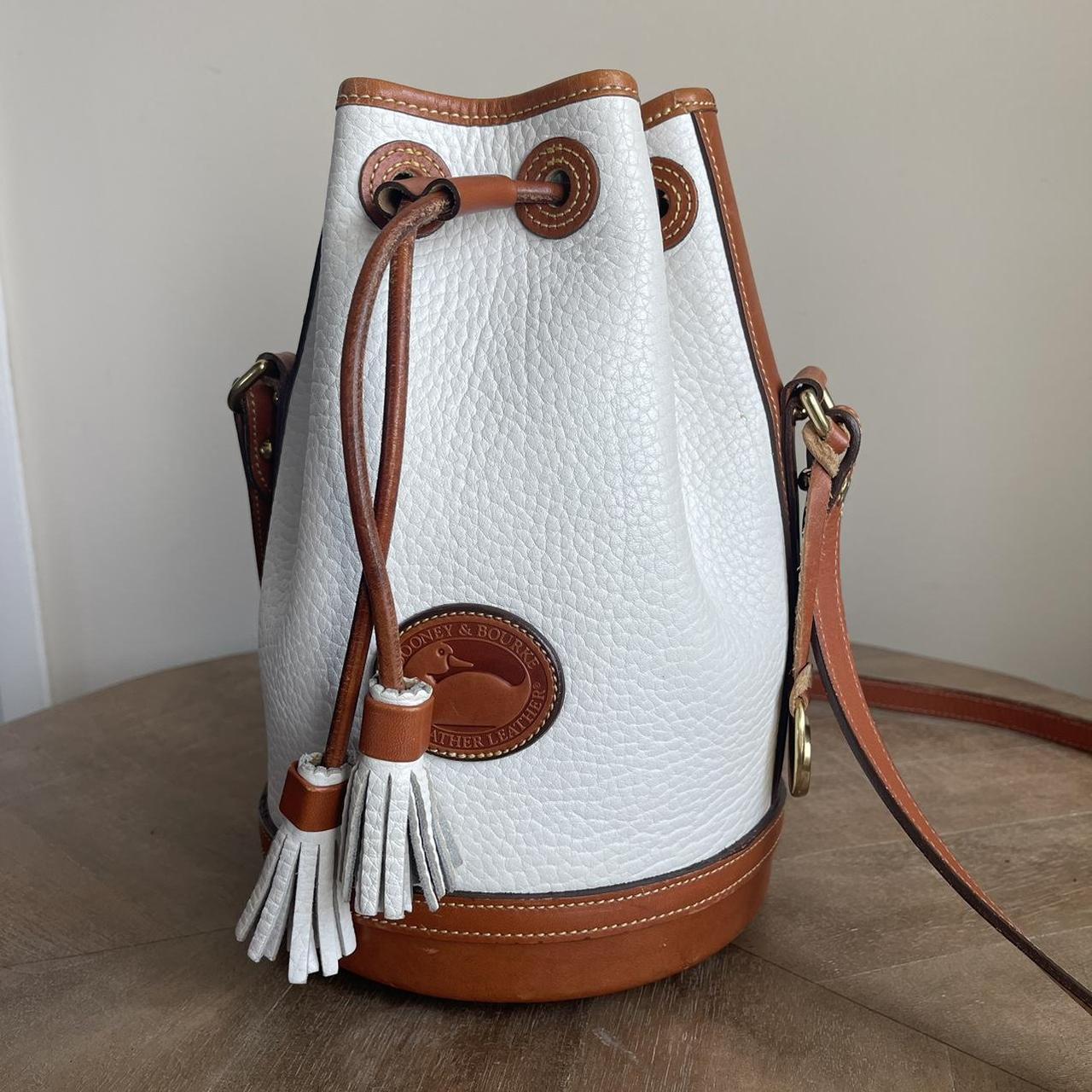 Dooney and bourke bucket sale bag vintage