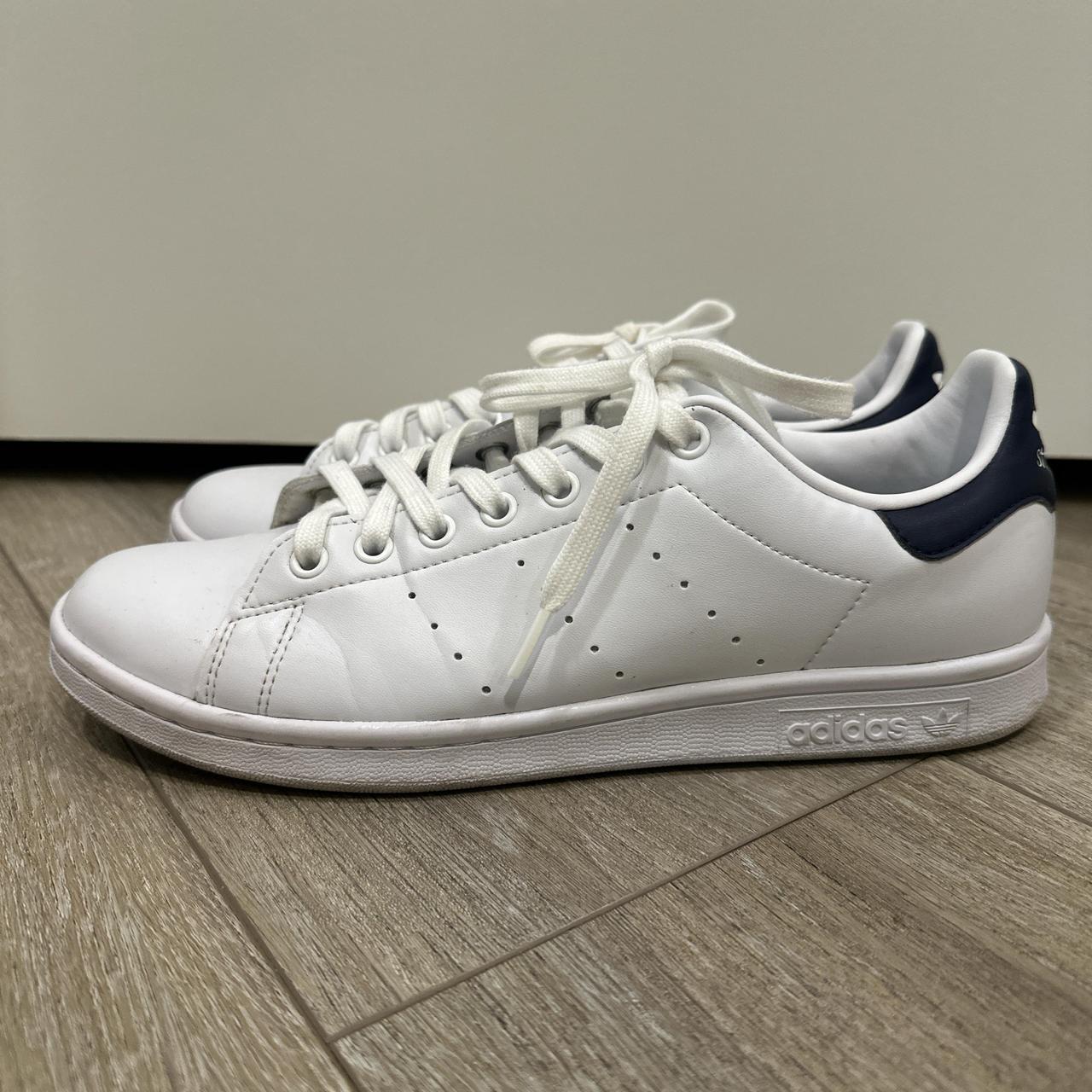 Stan Smith Size 9 Mens free ship after