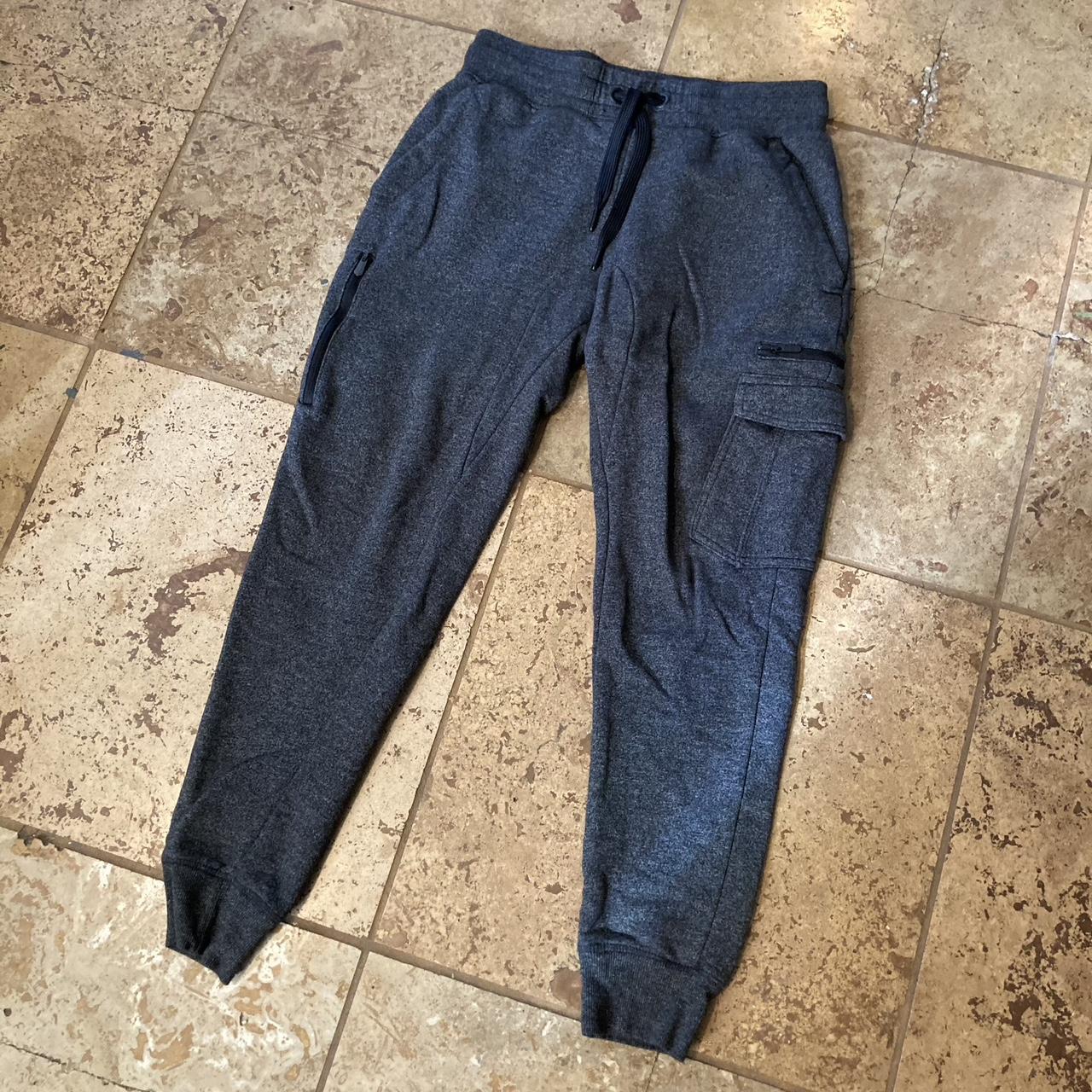 Champs sports cheap gear joggers