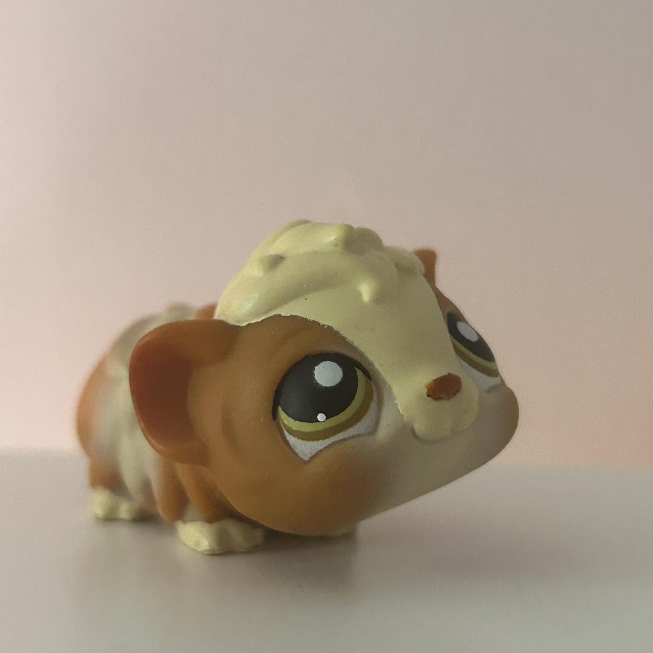 Authentic Littlest Pet Shop #213 Guinea Pig Comes... - Depop